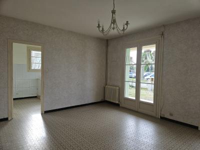Detached Single Storey House with Garden