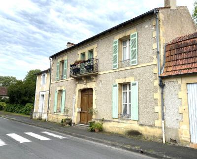 Maison De Ville Elegante En Plein Ca