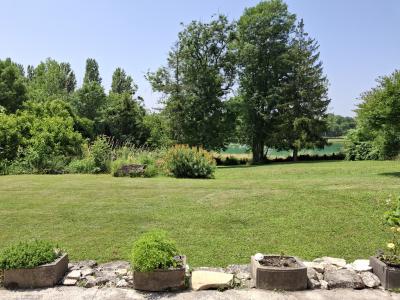 Beautiful Detached House in Parkland Gardens
