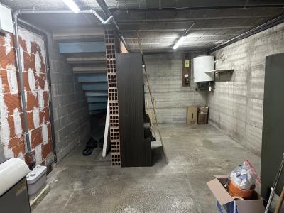 Traditional House with Garden