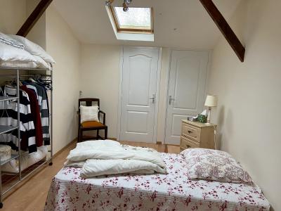 Detached House and Garden in Lovely Location