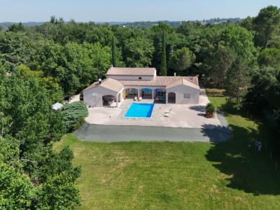 Detached House with Swimming Pool and Open View