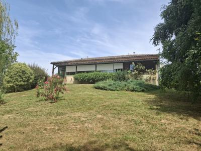 Detached House with Water Lily Pond in Large Garden