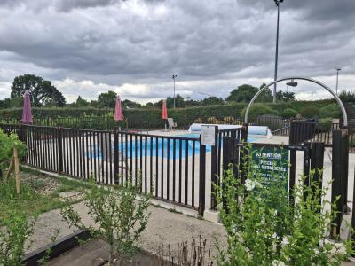 Single Storey Apartment with Use of Pool