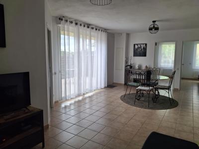 Single Storey Apartment with Use of Pool