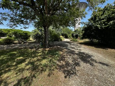 Detached Country House with Swimming Pool