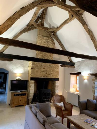 Superb Detached Country House with Swimming Pool