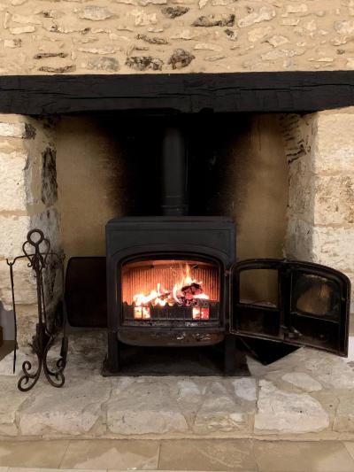 Superb Detached Country House with Swimming Pool