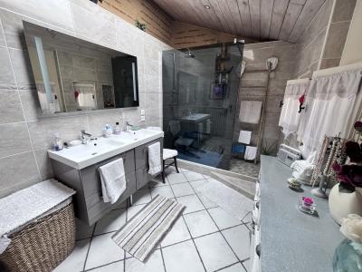 Detached House with Guest Gite and Swimming Pool