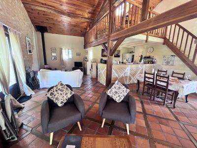 Detached House with Guest Gite and Swimming Pool
