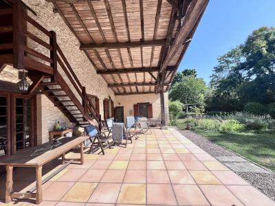 Detached House with Landscaped Garden