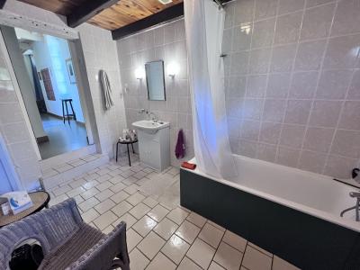 Detached House with Landscaped Garden