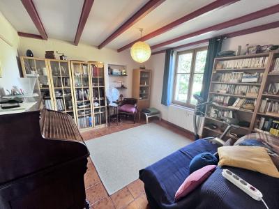 Detached House with Landscaped Garden