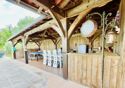 Country House with Guest Gite, Swimming Pool and Open Views