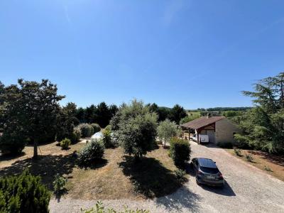 Beautiful Detached House with Swimming Pool