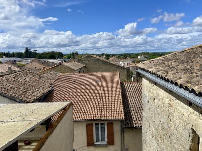 Town House with Business Opportunity