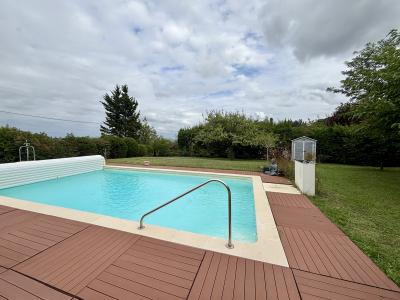 Detached House and Guest Gite with Swimming Pool