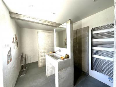 Detached Country House with Guest Cottage and Pool