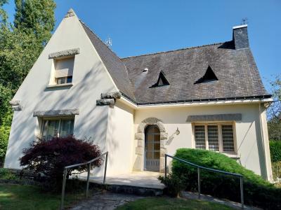 Neo-Breton Detached House with Garden