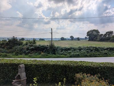 Detached House with Large Landscaped Garden
