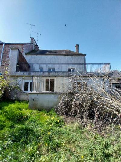 Manor House Style Town House with Garden