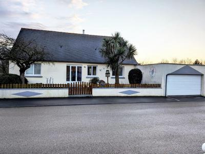 Detached House with Landscaped Garden