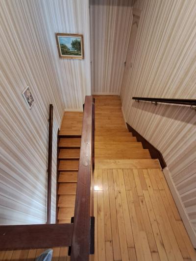 Detached House with Garden