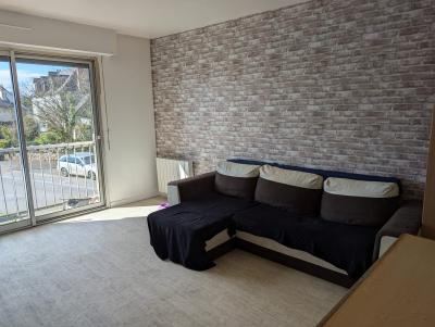 Apartment in Heart of Popular Town