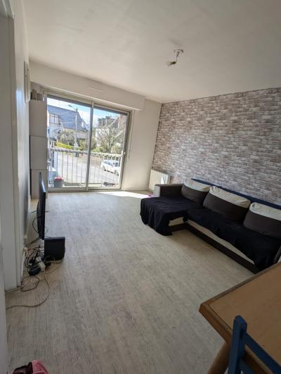 Apartment in Heart of Popular Town