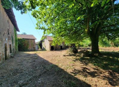 Former Manor House and Cottages To Renovate