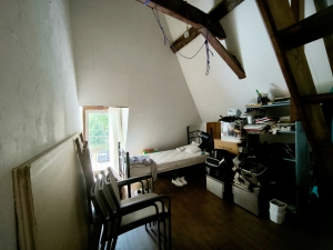 Property with Freehold Business in Lovely Location