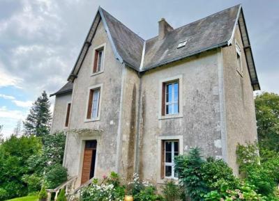 Renovated Manor House And Renovated Barn With Swimming Pool