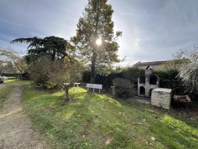 Single Storey Detached House with Garden