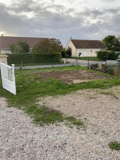 Modern Detached House with Garden