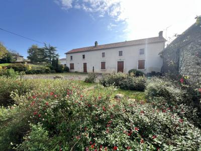 Detached Country House with Outbuilding