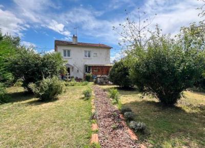 House In Quiet Location with Lovely Garden