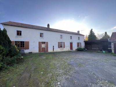 Detached Country House with Outbuilding