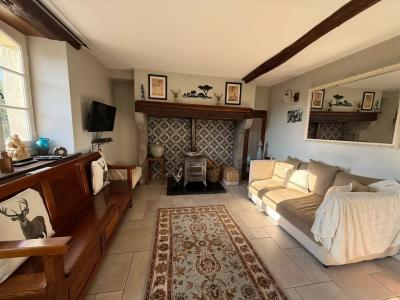 Renovated Farmhouse With Swimming Pool and Land