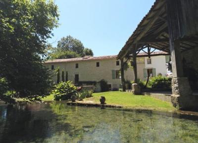 Former Water Mill with Landscaped Gardens, Swimming Pool And Barn