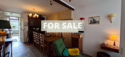 Town House with Neat Garden