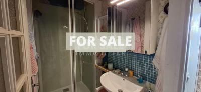 Town House with Neat Garden