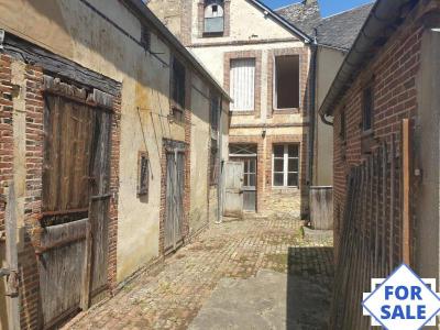 SLD02567 - Under Offer with Cle France