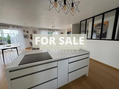 New Build Detached House with Large Garden