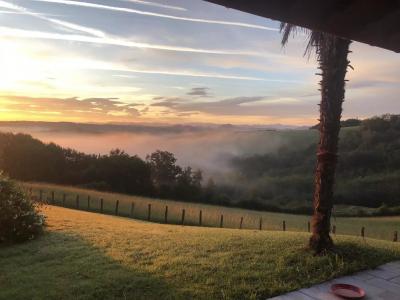 Architect Designed House With Pool And Breathtaking Views