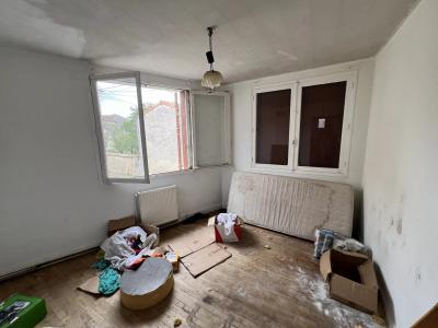 Detached House to Renovate with Potential