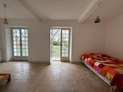 Beautiful Detached House with Lovely Garden