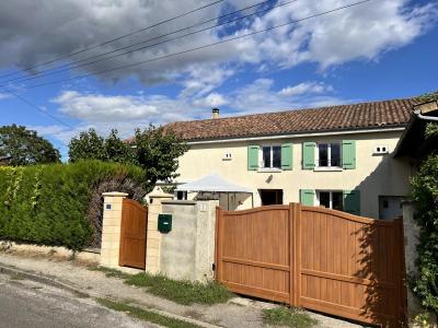 Beautiful Detached Family Home and Garden