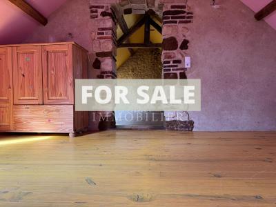 Detached House with Garden in Lovely Village