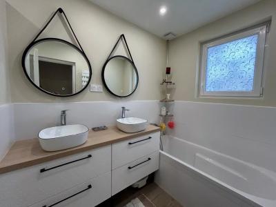 Beautiful House, Independent Apartment And Spa