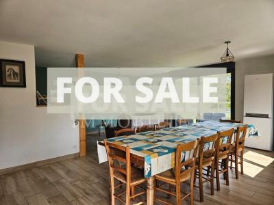 Detached House with Landscaped Garden